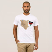 Coeur de drapeau du Kenya et T-shirt de carte (Devant entier)