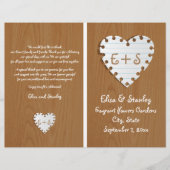 Coeur de papier sur le programme de mariage plié e (Devant)