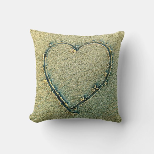 Coeur dessiné dans le coussin de sable (Recto)