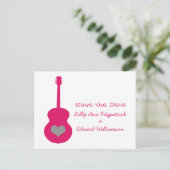 Coeur guitare rose/gris Enregistrer la date Carte  (Debout devant)