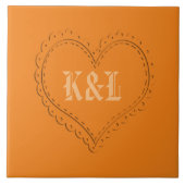 Coeur mignon sur Orange Ajouter Initiales Carreau (Devant)