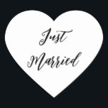 Cœur Sticker juste marié<br><div class="desc">Juste un autocollant de coeur marié.</div>