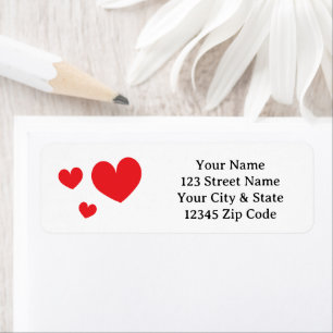Coeurs d'amour rouge étiquettes d'adresse de retou