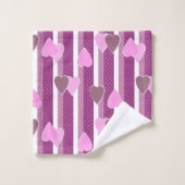 Cœurs de la Saint-Valentin sur fond rayé (Gant de toilette)