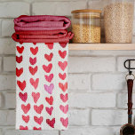 Coeurs de trait de brosse - rouge et rose<br><div class="desc">Coeurs de brosse - serviette de cuisine rouge et rose</div>