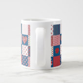 Coeurs et Rose Faux Patchwork Jumbo Coffee Mug (Dos)