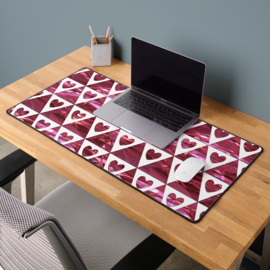 COEURS ET TRIANGLES ROUGES BRILLANTS (Bureau 2)