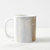 Coffee Mug Curtain in the Wind (Gauche)