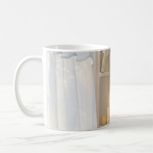 Coffee Mug Curtain in the Wind Koffiemok (Links)