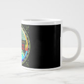 Coffee Mug with a Humorous Digital Design Extra Grote Beker (Rechts)