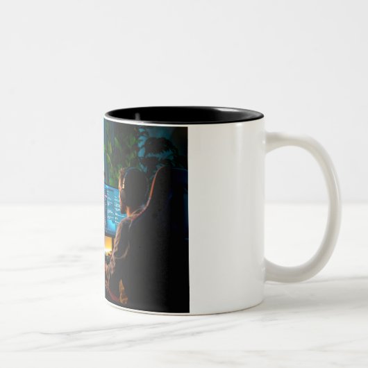 Coffee mugs for programmers. tweekleurige koffiemok (Rechts)