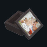 Coffret A Bijoux Mariage de la branche côté forêt enchantée<br><div class="desc">Tons de la Terre avec un tronc brun Folksy Flower Collection de Mariages Whimsical Fleur sauvage Bloom avec toutes les couleurs : Pink Terracotta Orange Coral Jaune Elégance et Blue Flowers Wedding Party. Imaginez un tourbillon tourbillon romantique du printemps, de l'été ou de l'automne dans une forêt enchantée, le long...</div>