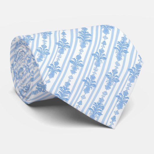 Col cravate à motif blanc et bleu clair (Roulé)