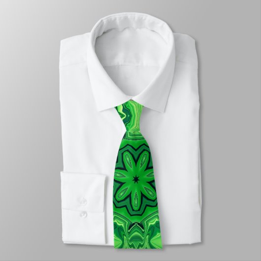 Col cravate à motif mandala vert (Attaché)