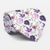 Col cravate floral fleurs violettes élégantes de l (Roulé)