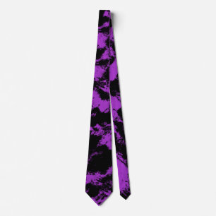 Col cravate noir violet