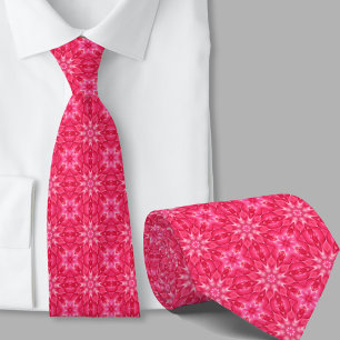 Col cravate rose motif artistique moderne