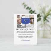 Collage de la carte d'information sur le savon de (Debout devant)