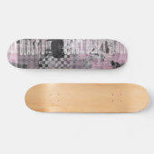 Collage noir violet c sur skateboard (Horz)