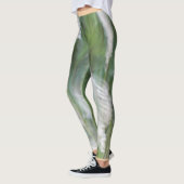 Collants d'herbe flou avec un bord pêche (Gauche)