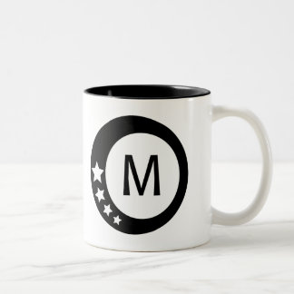 Collectie met zwarte en witte sterren tweekleurige koffiemok