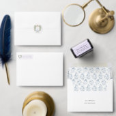 Invitation Leaf Crest Monogram | Scalloped Rehearsal Dinner (Personnalisez la collection de ce créateur indépendant.)