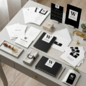 Étiquette Pour Bouteilles De Vin Modern Black Wedding Monogram | Minimalist