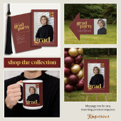 Sticker Rond Custom Grad 2026 Red Gold Graduation Seals