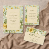 Menu mariage à fleurs vert et beige (Personnalisez la collection de ce créateur indépendant. )