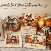 Invitation pour une fête d'Halloween tenue avec un