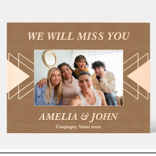 Collega geometrische houten fotolijsten op maat gegraveerde lijstjes