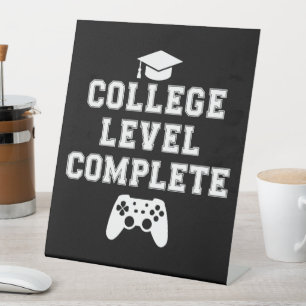 College Level Complete Afstuderen Gamer Gaming Reclamebord Met Voetstuk