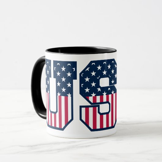 College USA Font Red White Blue Stars And Stripes Mok (Voorkant links)