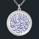 Collier Allah Alhamdulillah Islam Calligraphie musulmane<br><div class="desc">Beau dessin de calligraphie islamique pour lui.Signification : "Il n'y a pas de Dieu,  mais Allah et Mohammad PBUH est l'dernier prophète d'Allah."</div>