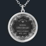 Collier Anniversaires de Silver & Black 25th Wedding<br><div class="desc">Image d'un damas floral argenté brillant avec diamants blancs et texte personnalisable,  '25ème anniversaire de Mariage.</div>