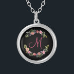 Collier Aquarelle de couleur rose, jaune et verte<br><div class="desc">Cette belle couronne fleurie aux roses,  jaunes et verts sur un arrière - plan noir fera un grand cadeau pour ce spécial un peu ou pour vous-même. Monographie avec une initiale et si vous souhaitez modifier la couleur de l'arrière - plan,  cliquez pour la customiser plus loin.</div>