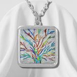 Collier Arbre De Vie<br><div class="desc">Ce collier unique est décoré avec un arbre coloré de la vie mosaïque design. Mosaïque originale © Michele Davies.</div>