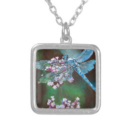 Collier Bleu Dragonfly Repose Sur L'Ail Sauvage
