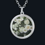 Collier Bouquet de fleurs blanches<br><div class="desc">Bouquet de fleurs blanches</div>