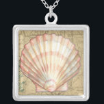 Collier Collage de la carte côtière<br><div class="desc">Il n'y a rien de tel que cette carte de la vie marine. Cette collection translucide de ces coquillages va bien pour tous les produits. Il donne une sensation vintage à l'image et capture la vie marine sous l'eau. Il comprend un coquillage rayé rose et blanc et une coquille de...</div>