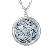 Collier: "Blue Hydrangea Abstrait", bleu poudreux