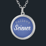 Collier "Croyez la science" 19 - Changement climatique<br><div class="desc">"Croyez la science" Covid-19 est le changement climatique réel est un vrai Pendentif Charmant collier cadeau spécial pour quelqu'un Changer spécial la police ou le texte, ou l'aimer tel qu'il est! Choisissez Votre Option Couleur, Style, Taille et Métal Préférée. Fabriqué aux États-Unis Une idée cadeau facile pour elle! Voir plus...</div>