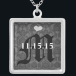 Collier Damask Monogramme Mariage Date Anniversaire Collie<br><div class="desc">Mariage Keepsaké Mariage Colliers - pour changer la couleur arrière - plan - cliquez sur personnaliser - cliquez sur modifier - choisissez l'outil dernier dans le menu déroulant et choisissez l'une des couleurs affichées ou entrez votre code hexadécimal rgb pour votre couleur de mariage personnalisée - pour changer la couleur...</div>