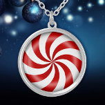 Collier de bonbons à la menthe poivrée<br><div class="desc">Il est disponible en or ou en argent. Ajoutez une touche de douceur à votre collection de bijoux et votre tenue de vacances avec notre collier de menthe rouge et blanche Candy Swirl! Parfait pour Noël ou la Saint-Valentin, ce collier festif présente un design tourbillon à la menthe poivrée audacieux,...</div>