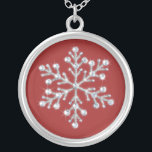 Collier de flocons de neige en cristal (rouge)<br><div class="desc">Des cristaux scintillants et des perles chatoyantes décorent l'illustration de la photo sur ce collier. Il fait un beau souvenir pour toute fille à la fête de mariage.</div>