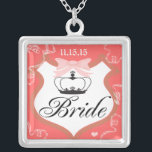Collier de mariée<br><div class="desc">Mariage Keepsaké Mariage Colliers - pour changer la couleur arrière - plan - cliquez sur personnaliser - cliquez sur modifier - choisissez l'outil dernier dans le menu déroulant et choisissez l'une des couleurs affichées ou entrez votre code hexadécimal rgb pour votre couleur de mariage personnalisée - pour changer la couleur...</div>