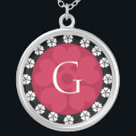 Collier de pendentif de la lettre G de monogramme<br><div class="desc">Montrez votre fierté dans vos initiales portant un pendentif de lettre de monogramme. Le pendentif argenté initial fait également un cadeau mémorable pour n'importe quelle occasion spéciale pour les personnes importantes de votre vie.</div>