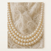 Collier de perles sur dentelle d'ivoire (Dos)