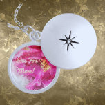 Collier de serrure de serrure d'amour plaqué argen<br><div class="desc">Beau collier de casier avec arrière - plan rose à fleurs avec disant "Aimez-vous plus." Un cadeau pour elle ! Plaqué en argent sterling. Diamètre de charme : 1, 125" Longueur de la chaîne : 18" avec 2" extenseur Fermoir à mâchoire de homard Fabriqué aux États-Unis.</div>