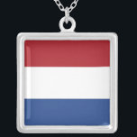 Collier élégant avec Drapeau de Pays-Bas<br><div class="desc">Ajoutez une touche d'élégance hollandaise à votre collection d'accessoires avec notre magnifique collier avec le drapeau de la Pays-Bas ! Conçu avec une attention minutieuse aux détails, ce collier n’est pas seulement un joyau, c’est une célébration de la fierté et de l’identité culturelle hollandaises. Le design accrocheur met en valeur...</div>